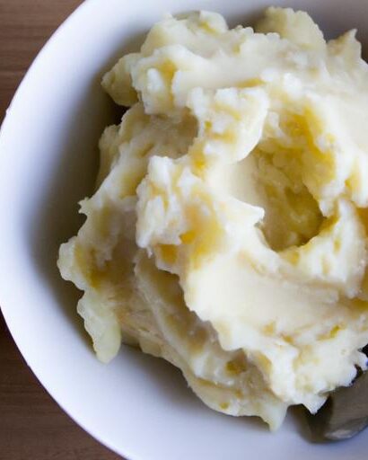 Creamy Dairy-Free Mashed Potatoes: A Delicious Twist