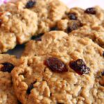 Delicious Vegan Oatmeal Raisin Cookies: A Wholesome Treat