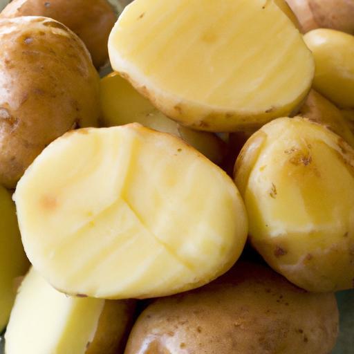 Perfectly Boiled Potatoes: Slice and Arrange with Ease