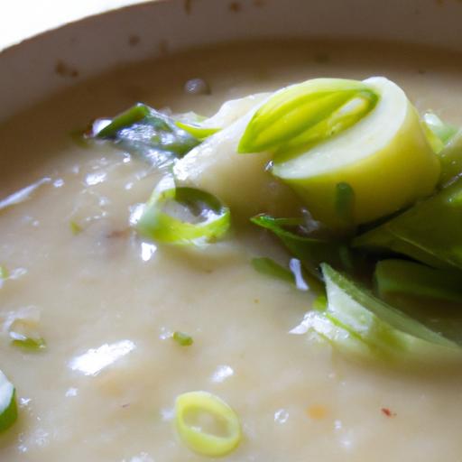 Creamy Vegan Potato Leek Soup: A Nourishing Delight