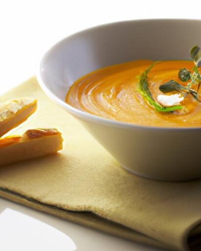Velvety Carrot Ginger Soup: A Cozy, Zesty Recipe Guide