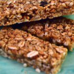 Wholesome Homemade Granola Bars: Nutritious & Delicious!