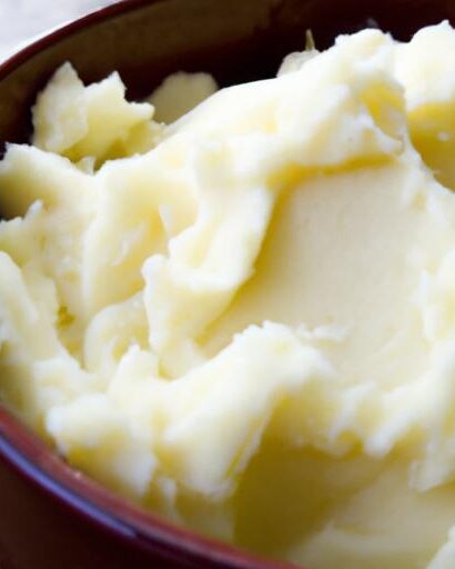 Creamy Dairy-Free Mashed Potatoes: A Smooth Delight