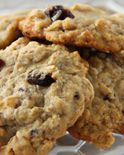 Delicious Sugar-Free Soft Baked Oatmeal Raisin Cookies Recipe