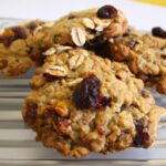 Wholesome Vegan Oatmeal Raisin Cookies: Delicious & Easy
