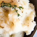 Creamy Roasted Garlic Mashed Potatoes: A Flavorful Twist